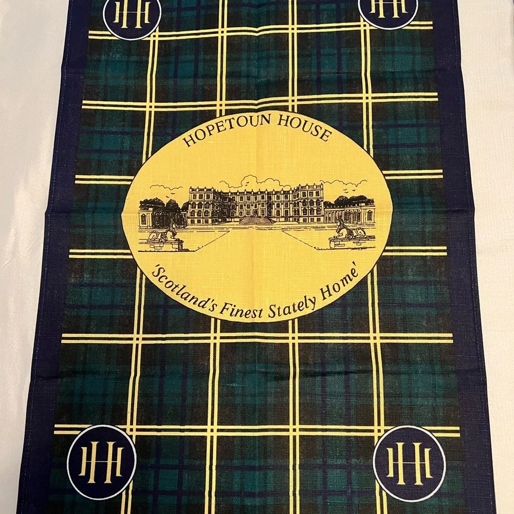 Scotland “Hopetoun House” Plaid Kitchen Towel Wall Hanging 18”x28”